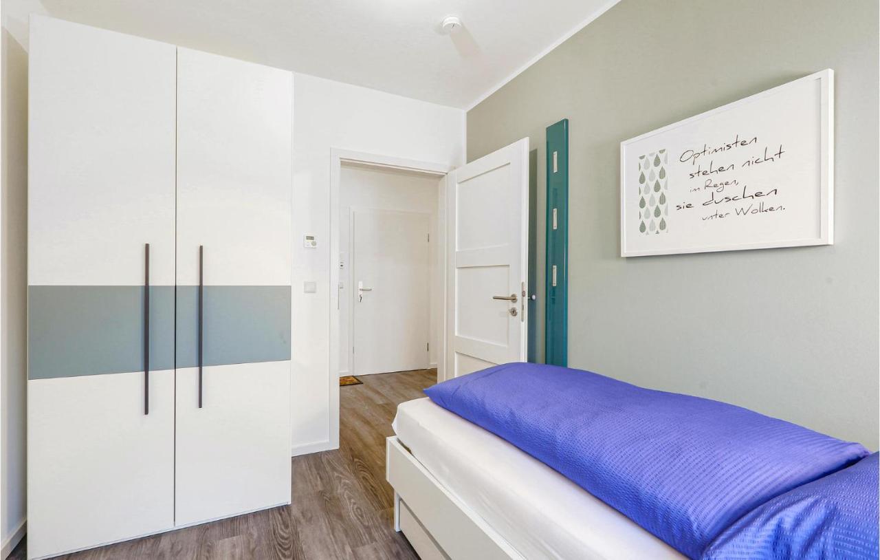Lovely Apartment In Rechlin With Kitchen Zimmer foto